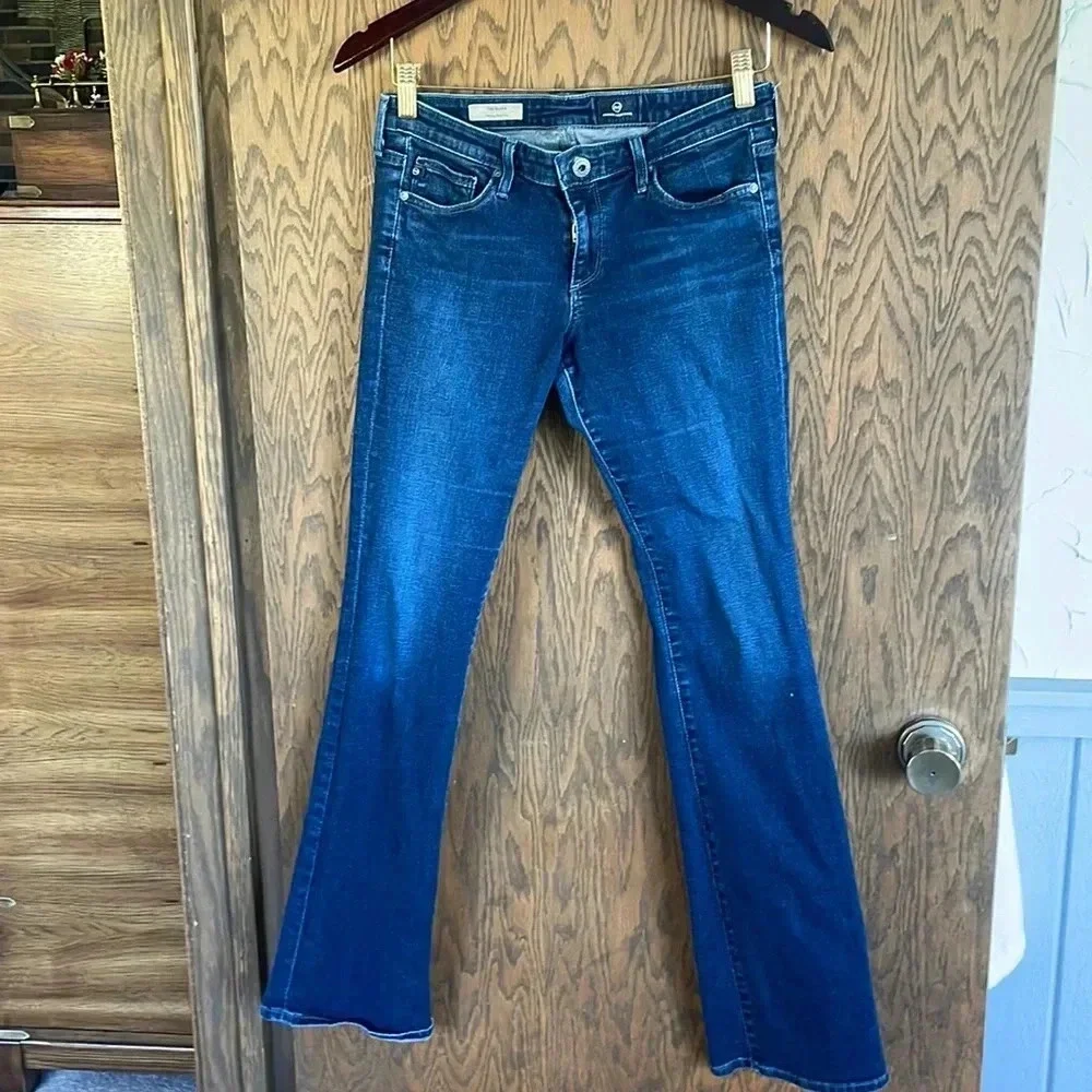 AG The Olivia Skinny Bootcut 27‎